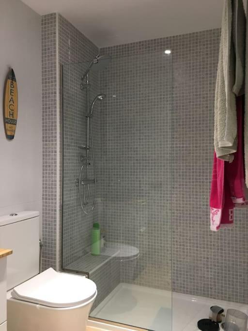 Beach-Lovers - Apartamento 1Era Linia Mar Miami Playa Kültér fotó